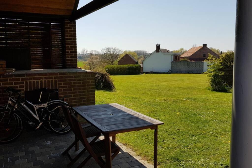 Appartement Isole, 1 Chambre Avec Terrasse Privee Ramillies Exterior foto